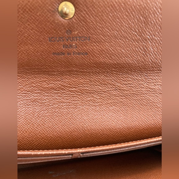 Louis Vuitton Sarah leather wallet. Used condition - Picture 3 of 10